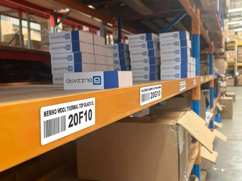 Retail environments that use fast label printing